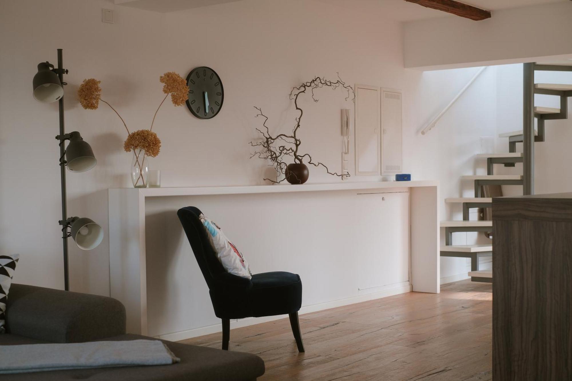 Traumhaftes Apartment Am Dom Mit Grosser Dachterrasse Zwickau Luaran gambar