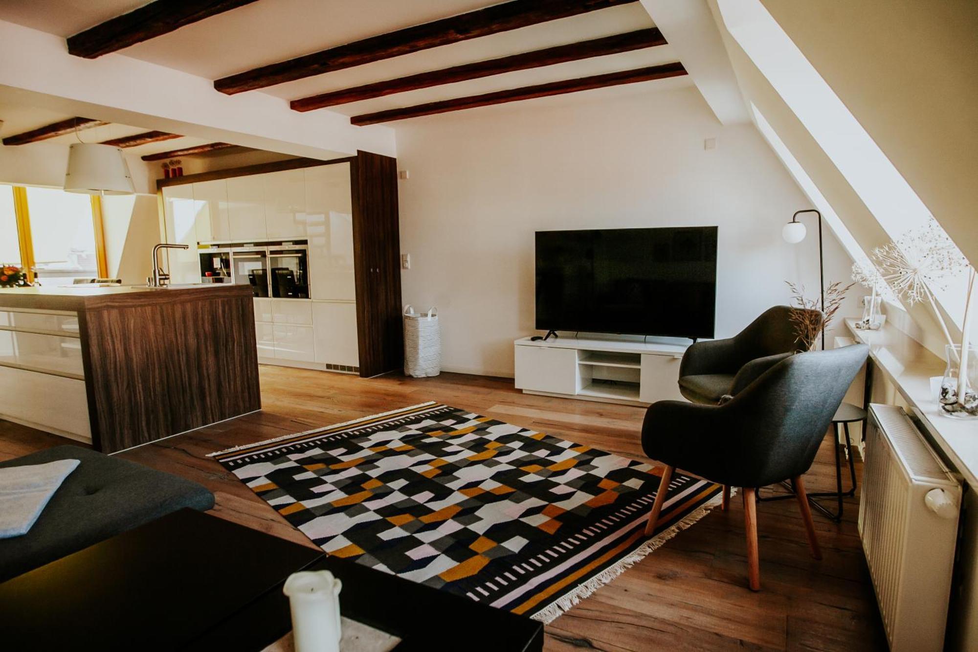 Traumhaftes Apartment Am Dom Mit Grosser Dachterrasse Zwickau Luaran gambar