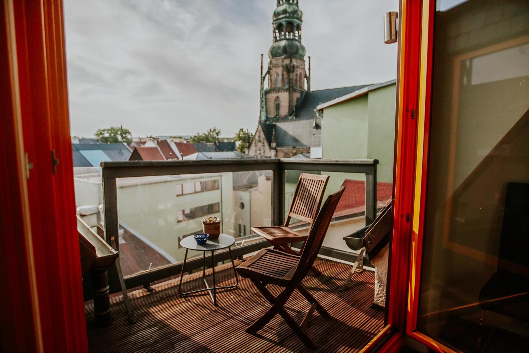 Traumhaftes Apartment Am Dom Mit Grosser Dachterrasse Zwickau Luaran gambar
