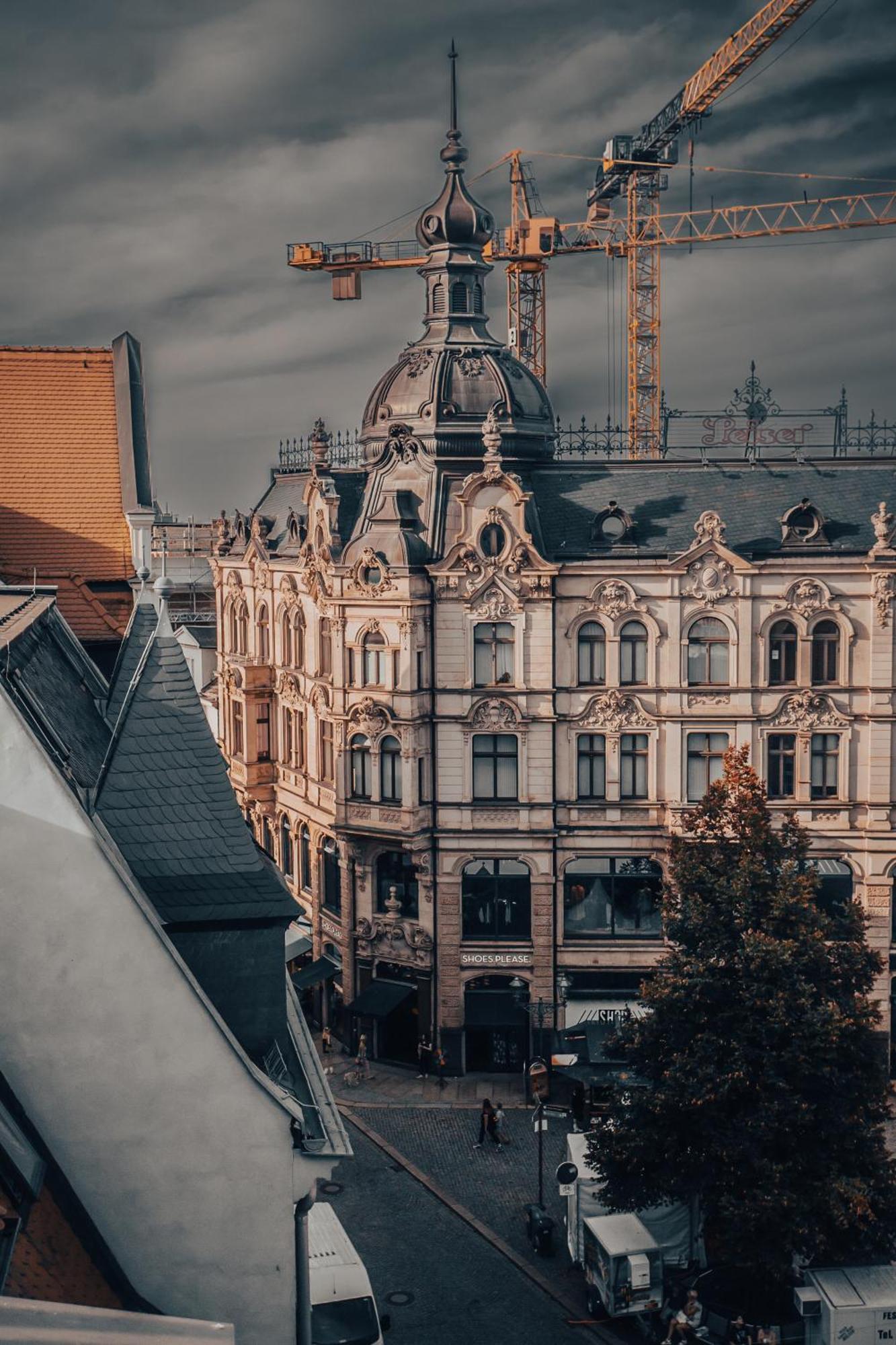 Traumhaftes Apartment Am Dom Mit Grosser Dachterrasse Zwickau Luaran gambar